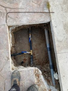 Instalación de Tuberías de Riego en Saiplen